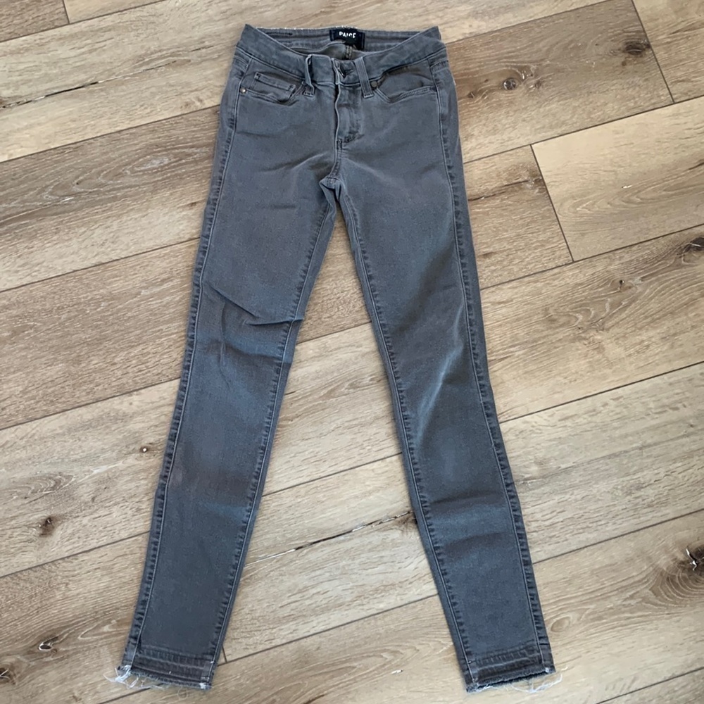 PAIGE Verdugo Ankle Gray Jeans Raw Hem